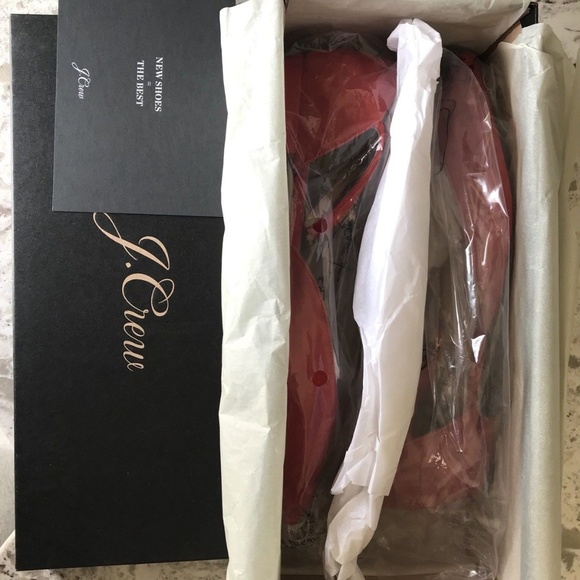 J.CREW NWT Red Lily SUEDE LEATHER Flats Shoes 7.5 - Picture 7 of 7